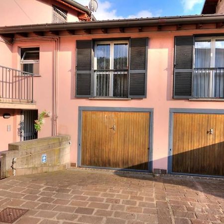 Апартаменты Casa Vacanza Angolo Della Corte Комо Экстерьер фото