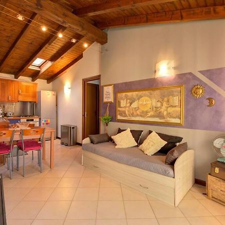 Апартаменты Casa Vacanza Angolo Della Corte Комо Экстерьер фото